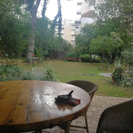 Villa With Big Garden Atene